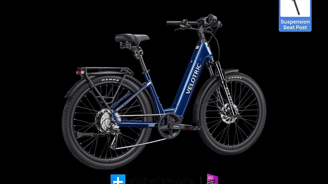Velotric Breeze 1 vs Discover 3: Lightweight Cruiser or Full Commuter? with an official Velotric product image