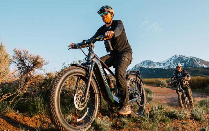 Velotric Nomad 2X vs Nomad 2: Full Suspension or Better Value? featuring an official Velotric product image